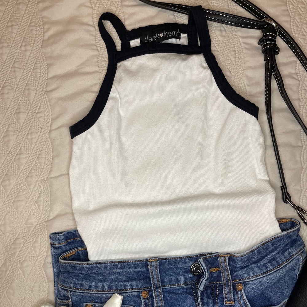 🛑White and black bodysuit